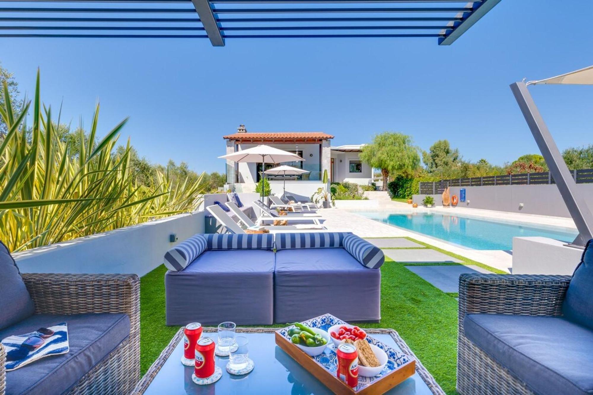 Villa Ampelaki - Premium Villa With Heated Pool Kounoupidhianá Eksteriør billede